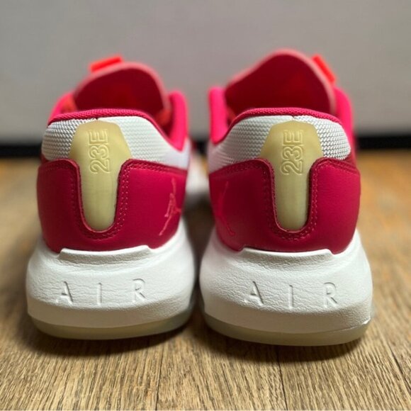 Nike Jordan Air 200E siren red pink/ white athletic sneakers Sz 10 - Picture 4 of 11